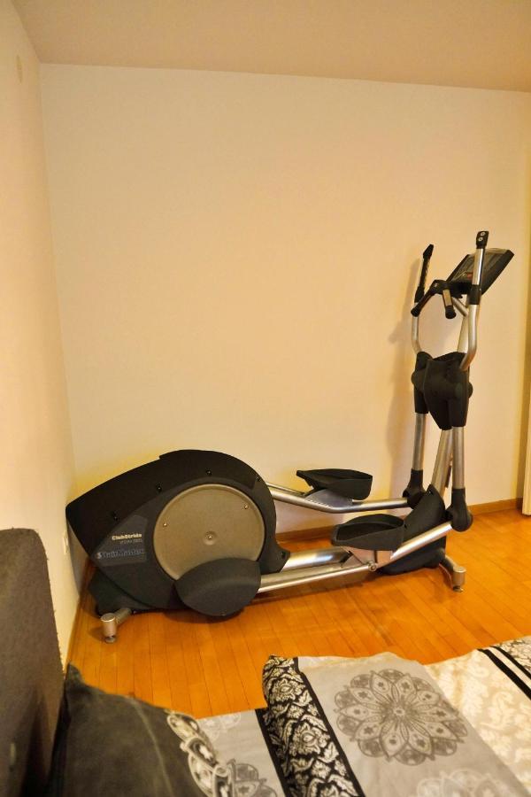 City Center Grand Apartment - Three-Bedroom, Free Parking Sarajevo Exterior foto